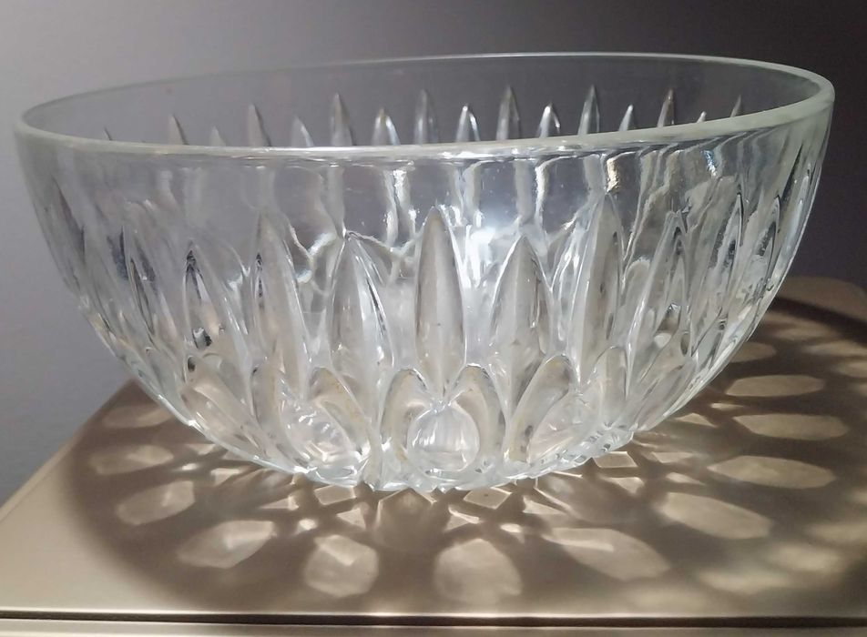 Taça de vidro trabalhado