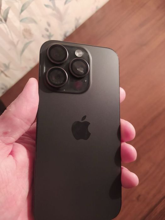 iPhone 15 pro 512 g