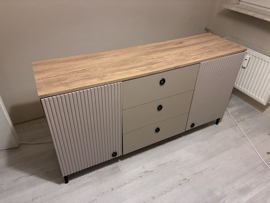 Komoda ryflowana 150cm, beżowa