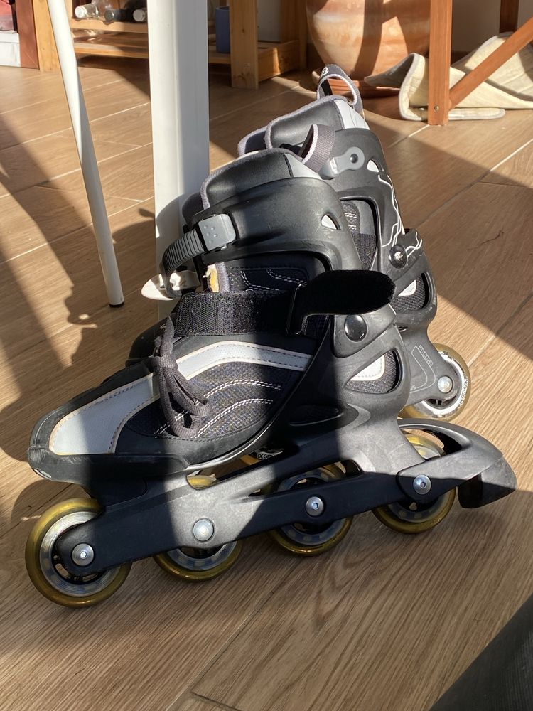 Patins em linha como novos