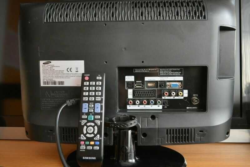 Tv Lcd Samsung 19 cali LE19B450 do ZK