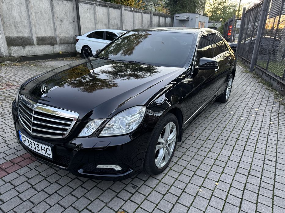 Mercedes Benz 212 3.0 Офіційний Газ Бензин