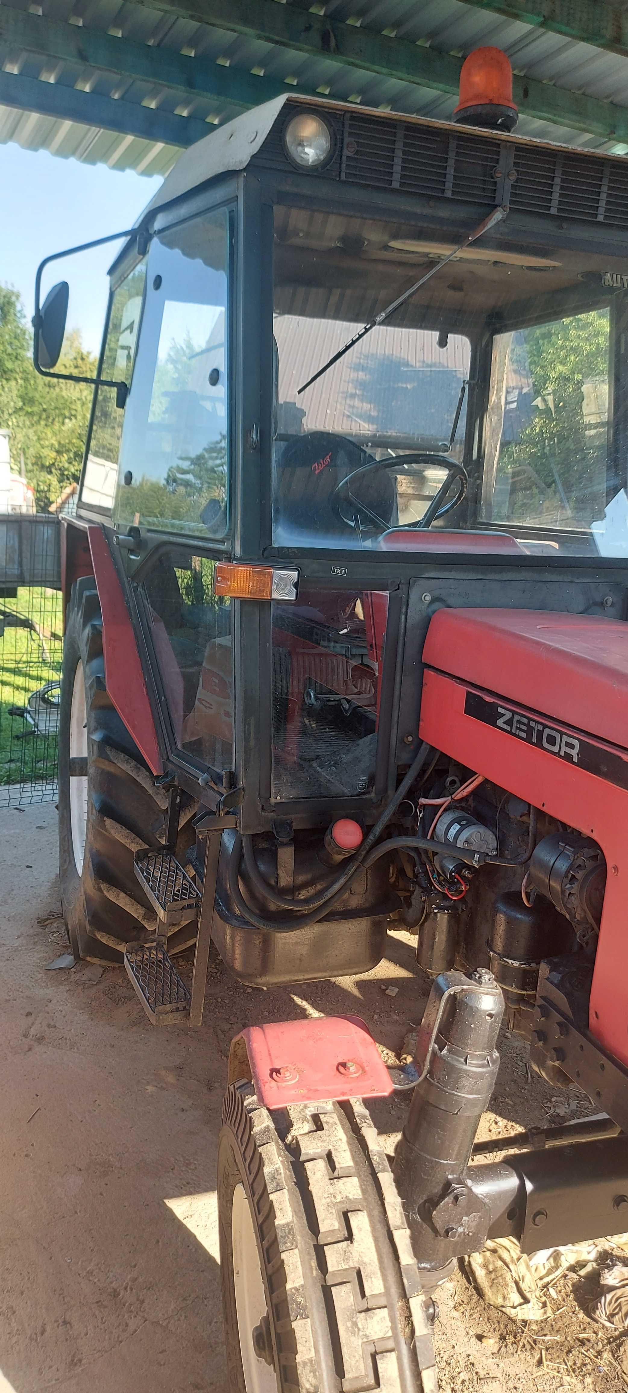 Ciągnik Zetor 7211