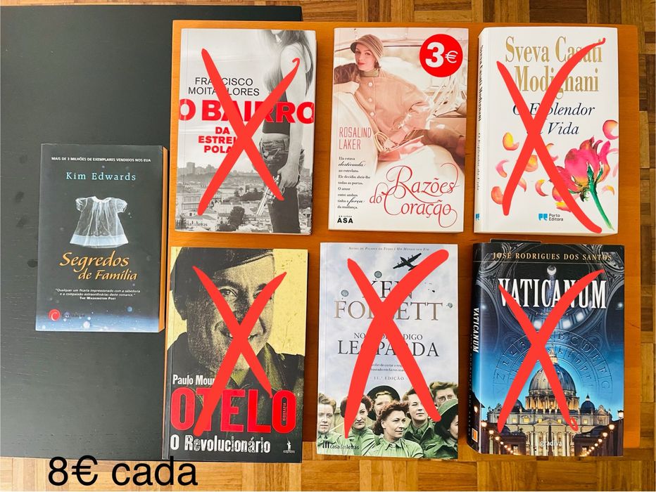 Livros praticamente novos a 8€ cada