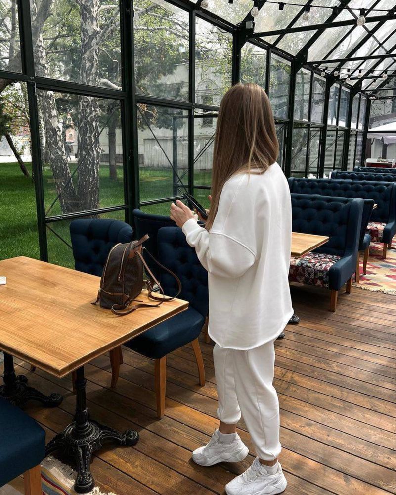 Дуже комфортний костюм у стилі oversize