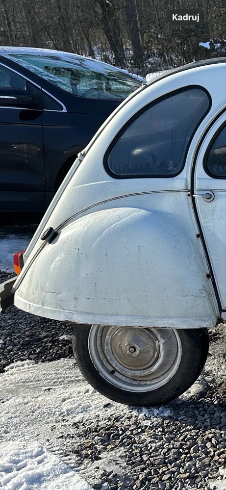Części do Citroen 2CV koła, błotniki przód tył, grill