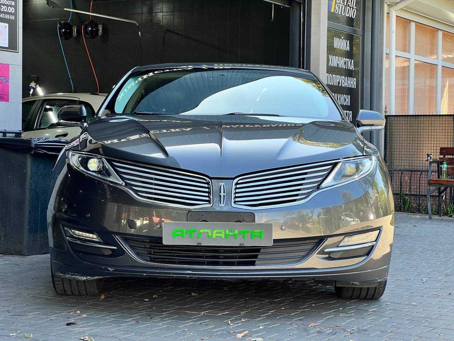 Lincoln MKZ 2014