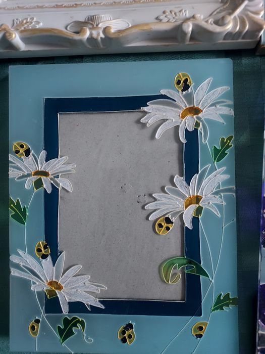 Фоторамки різні:вітражні,дзеркальна, з мозаїкою