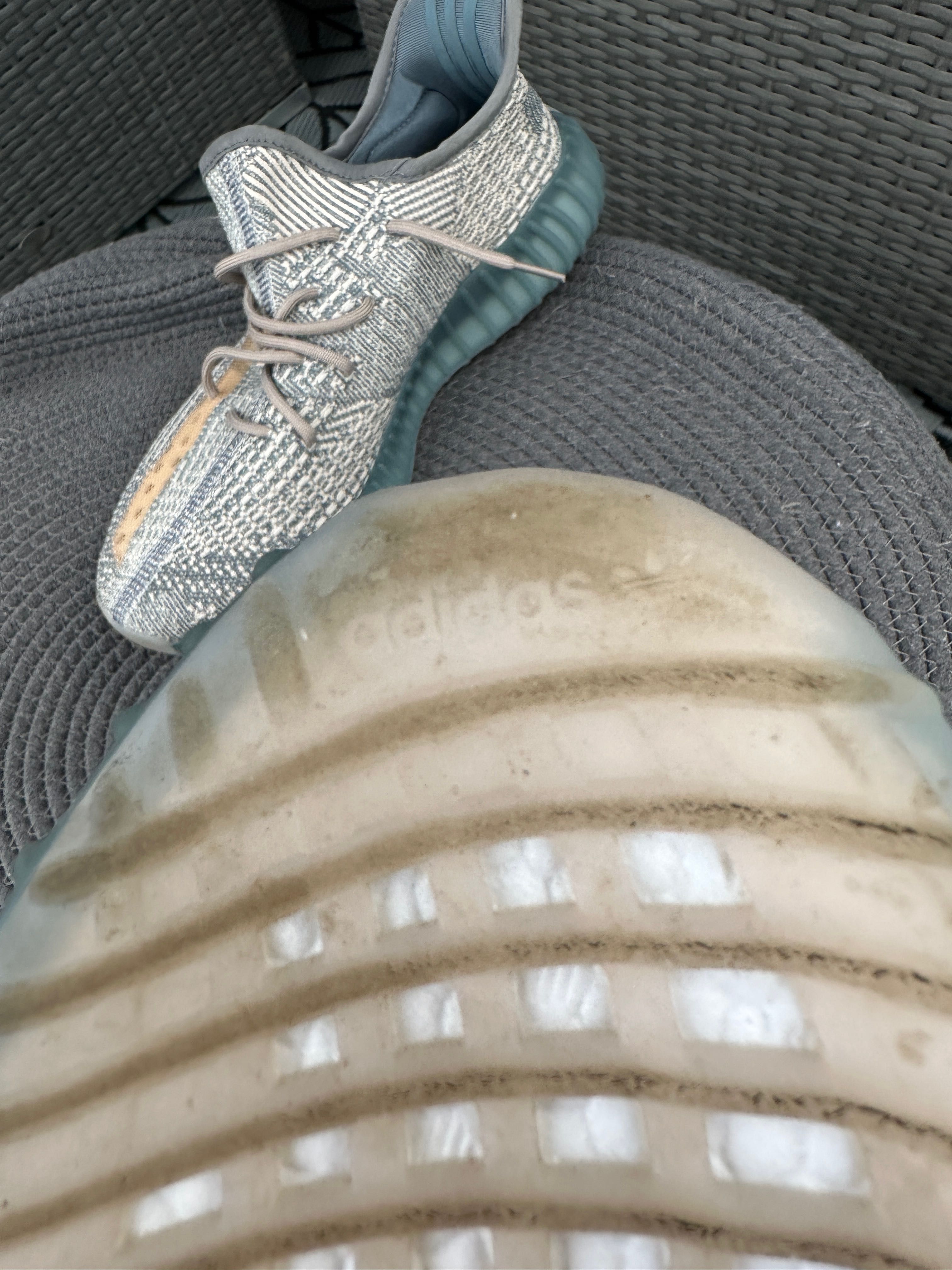 Adidas Yeezy Boost 350 V2 Yecheil