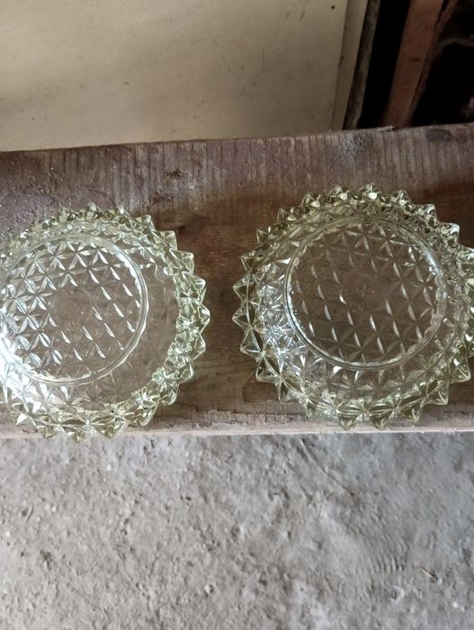 Набор чашек и конфетниц,, набор стаканов.