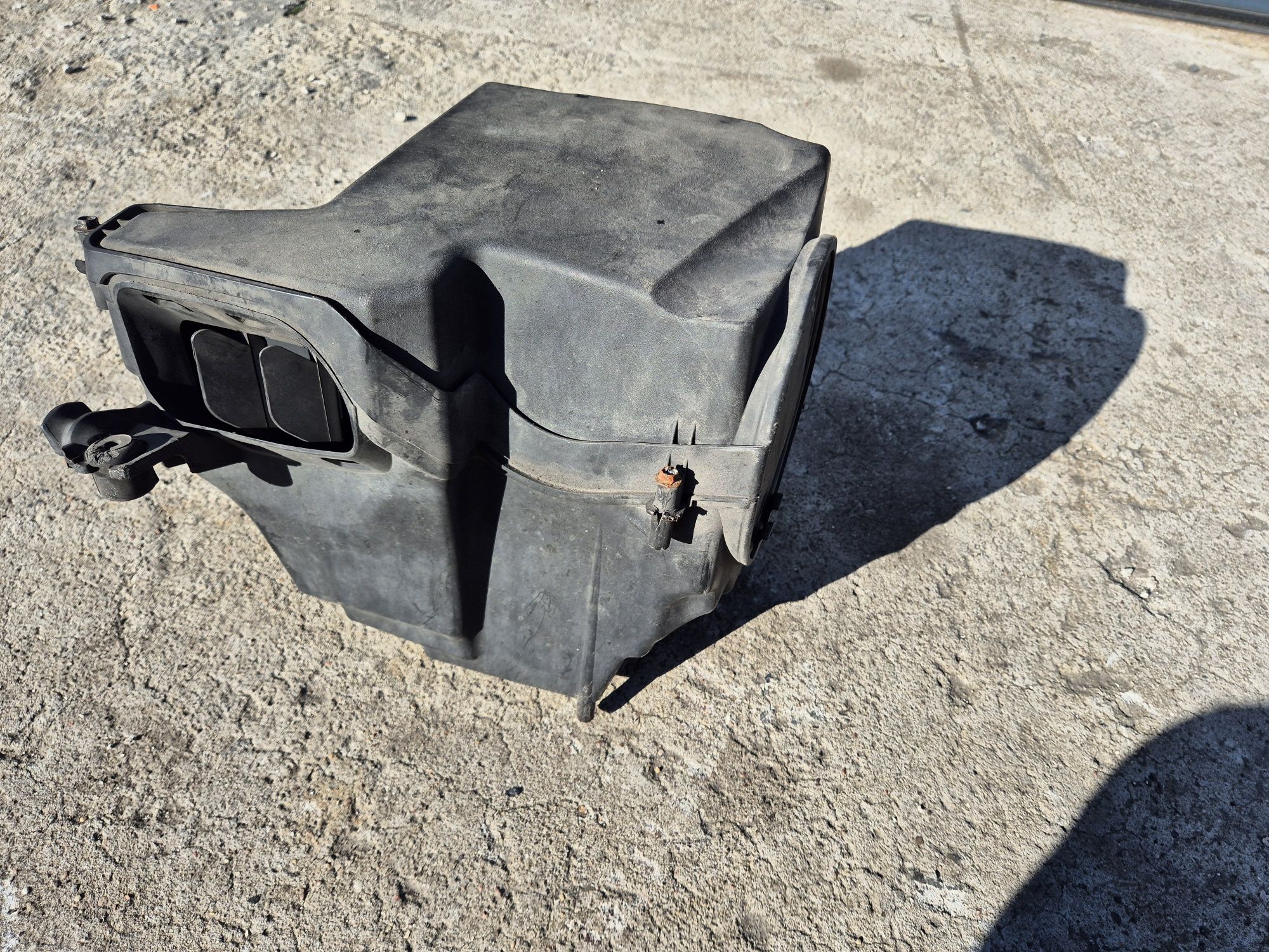 obudowa filtra powietrza ford focus mk2 1.6 1.8 tdci