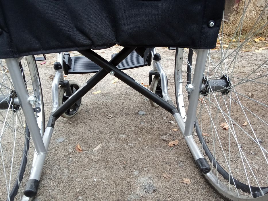 Инвалидная коляска