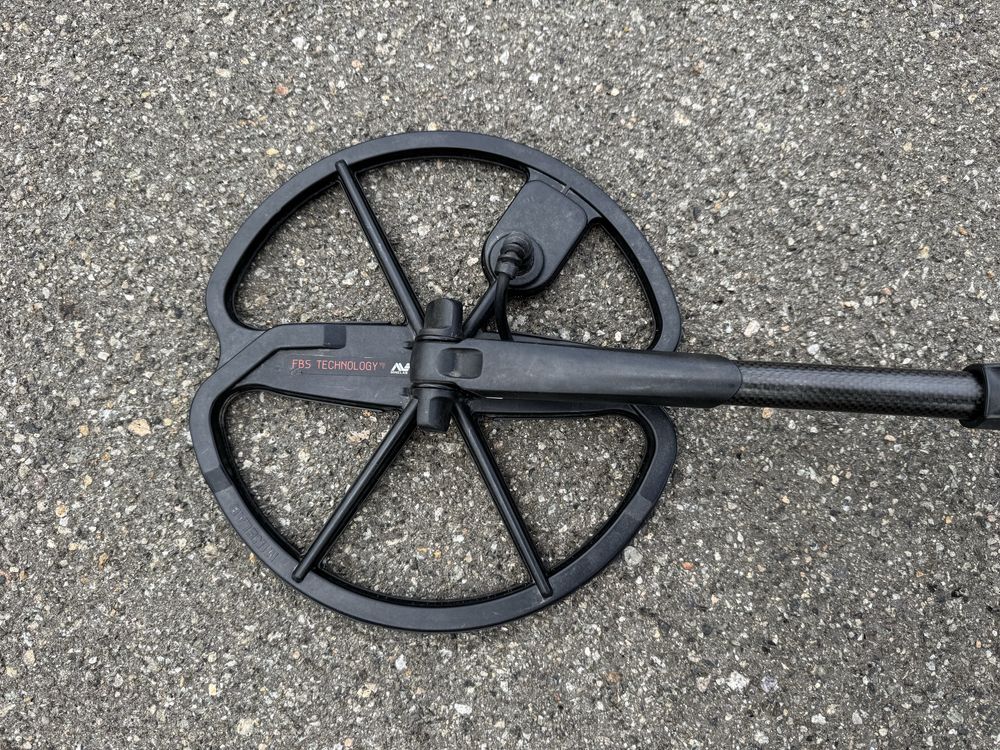 Металошукач minelab E-Trac