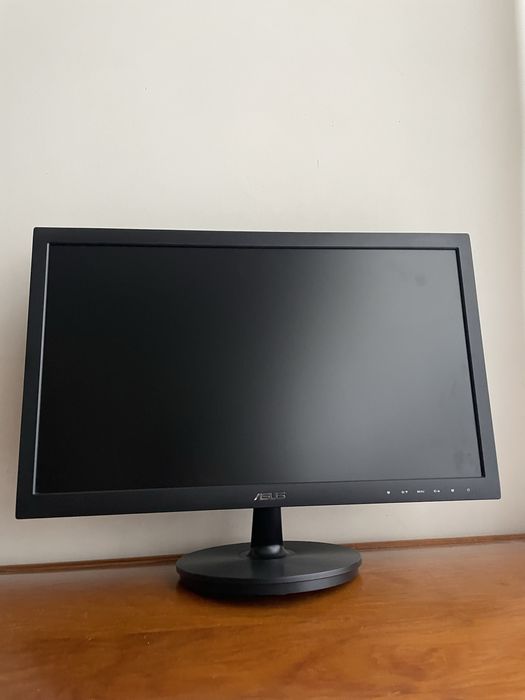 Monitor da Asus em ótimo estado.