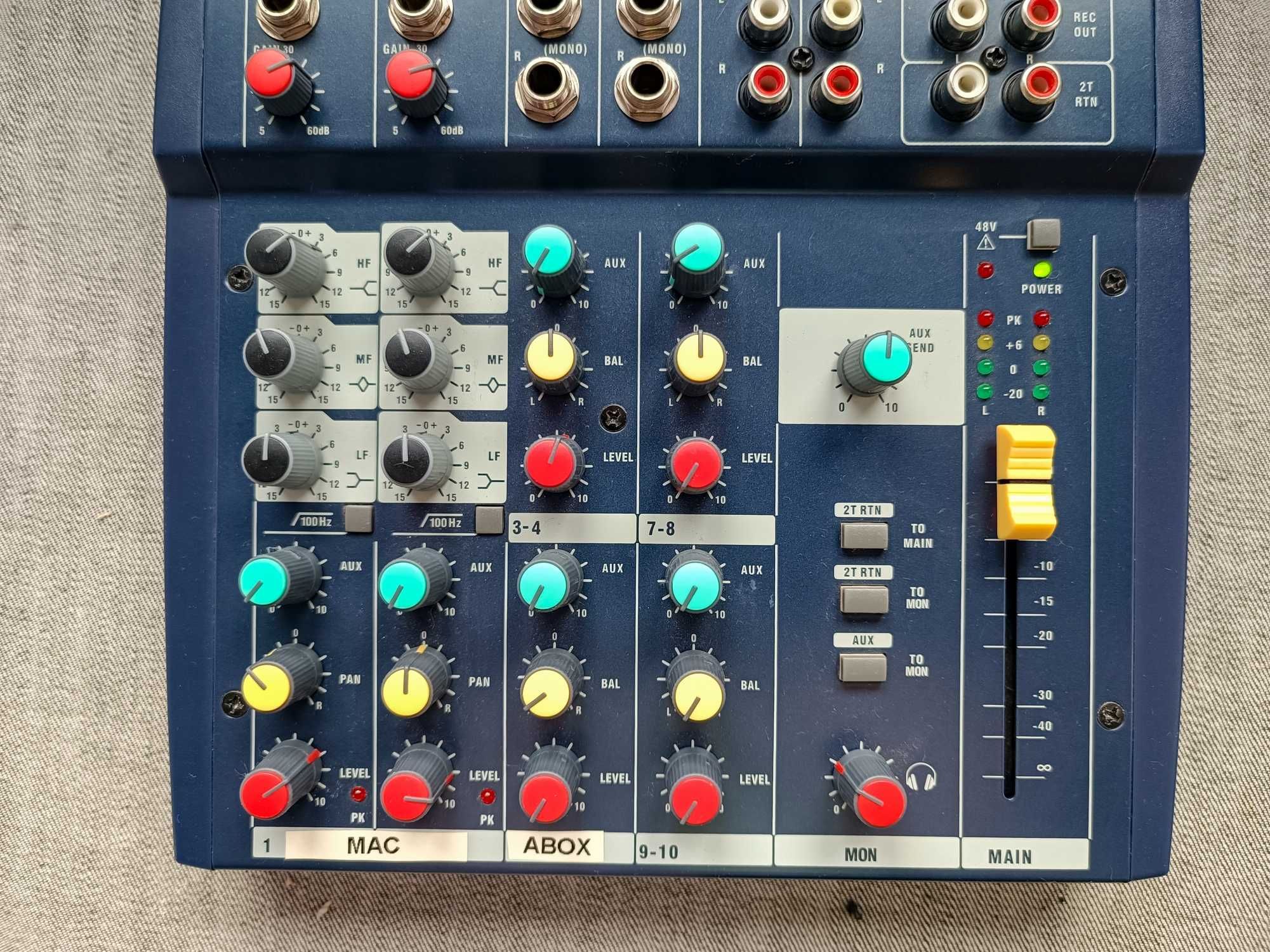 Мікшерний пульт Soundcraft Notepad 102