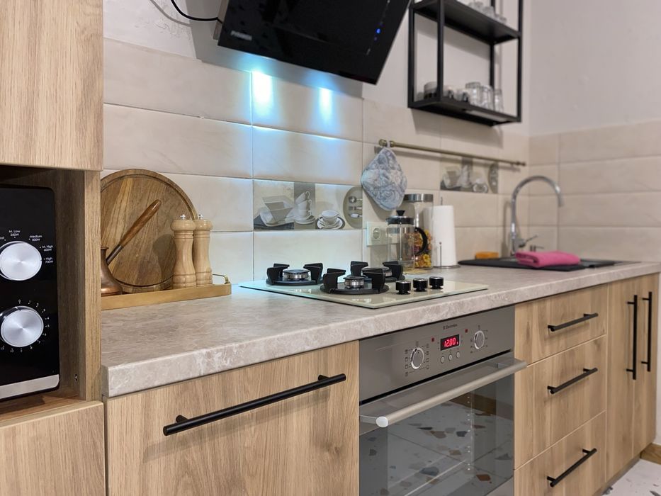 Комфортна квартира подобово біля Києва