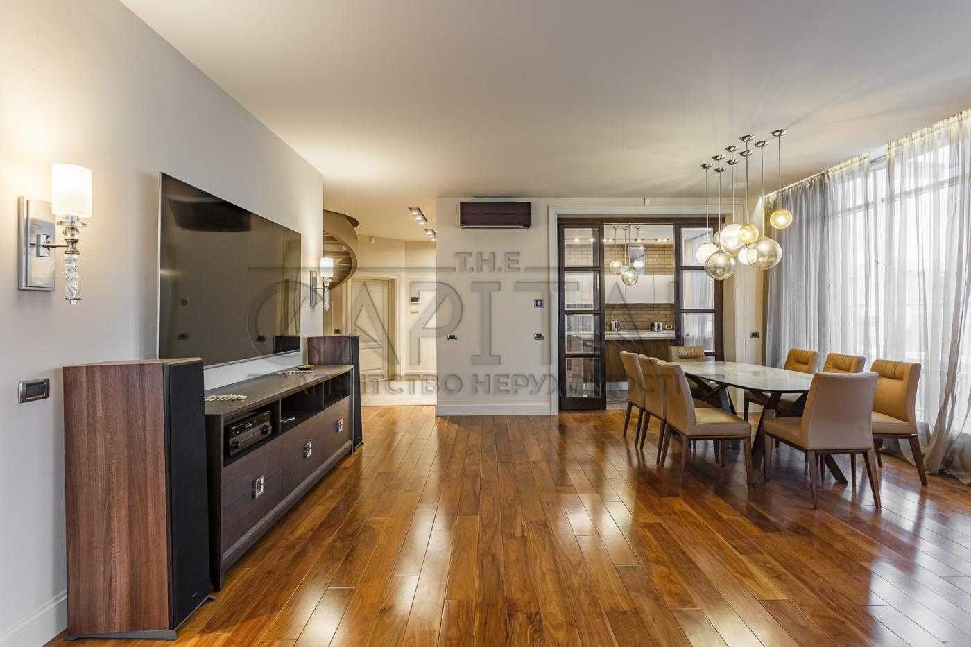 Продаж 3к Кв-ри Бульвар Фонтанів
Київ, Печерський р-н, Саперне поле, 3