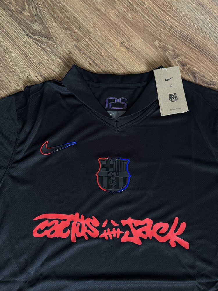 Czarna koszulka FC Barcelony sezon 2025 nowa z metka