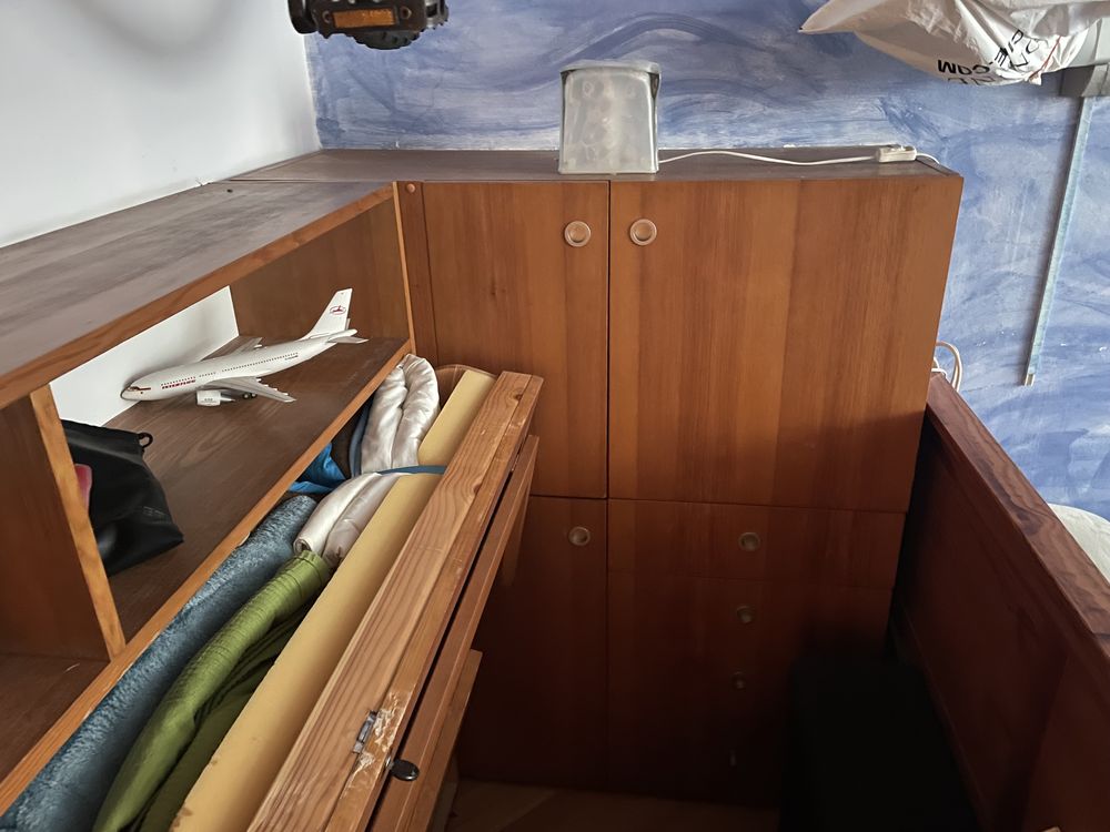 narożnik łóżko rozkładane + szafki półki szuflady