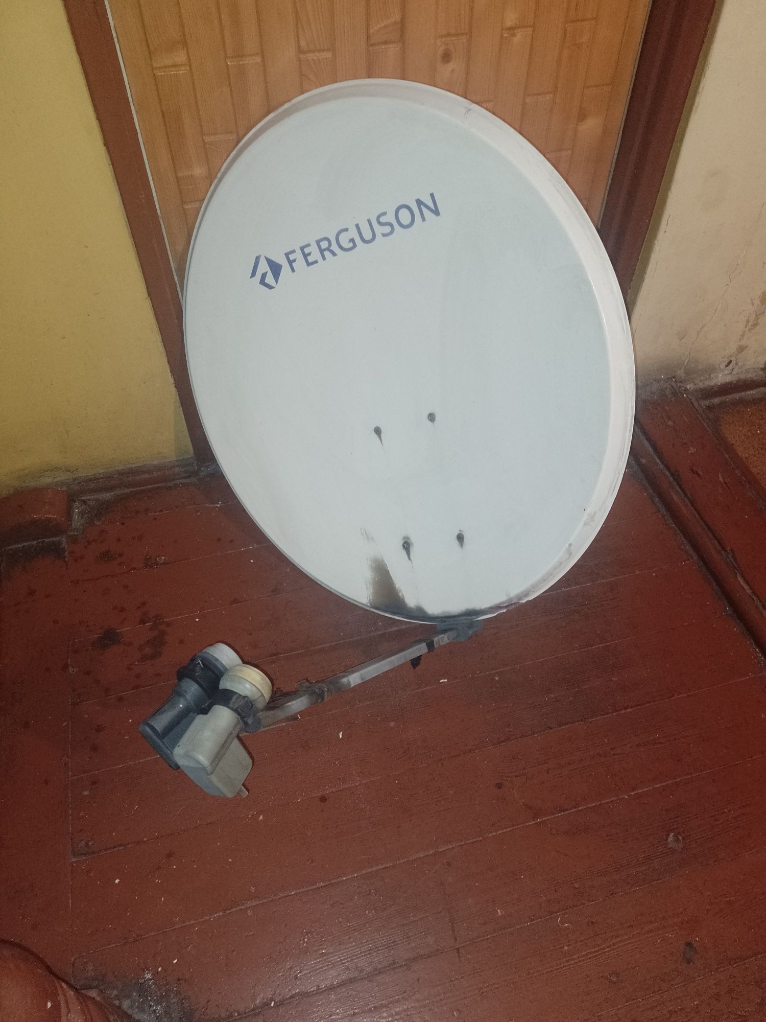 Sprzedam antena  90 cm +dachowa czytaj opis