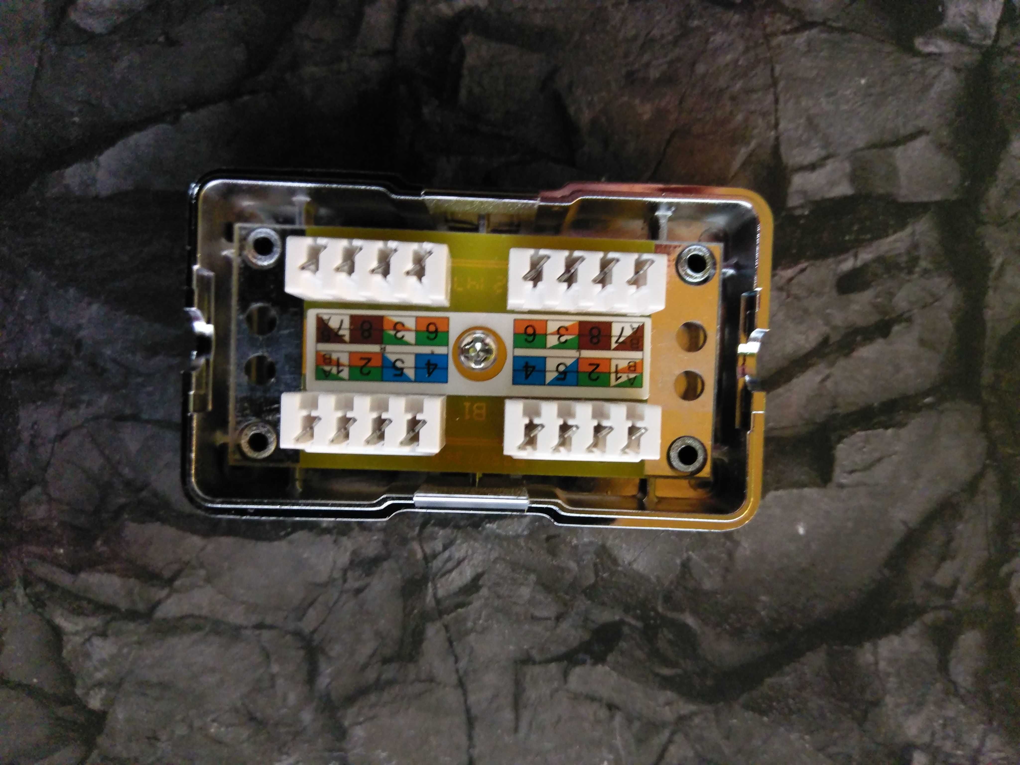 LogiLink Skrzynka przyłączeniowa dla kabli Ethernet CAT6 (NP0012A)