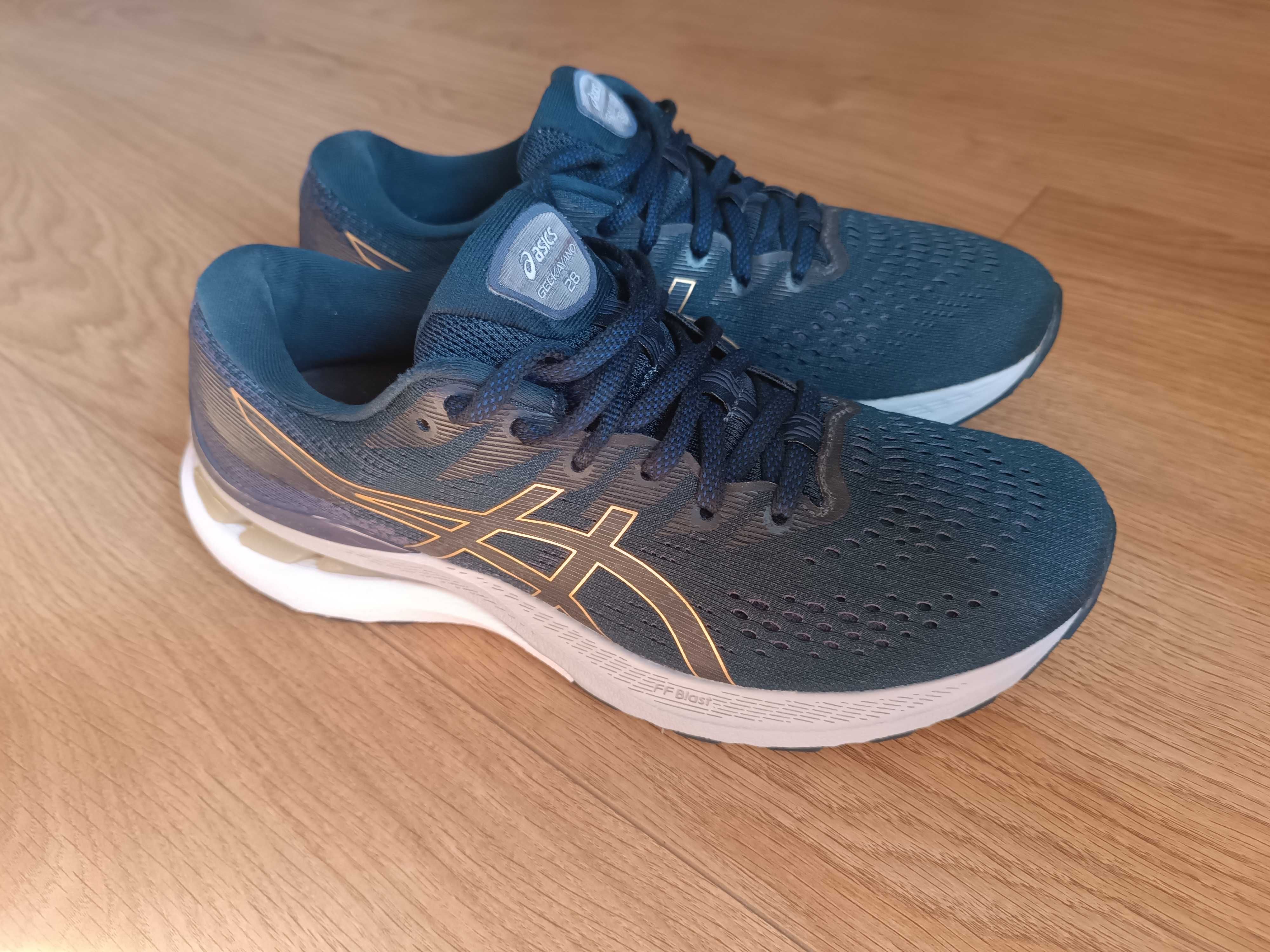 Новые кроссовки 41.5 26.5 см ASICS gel kayano 28 серия на лето