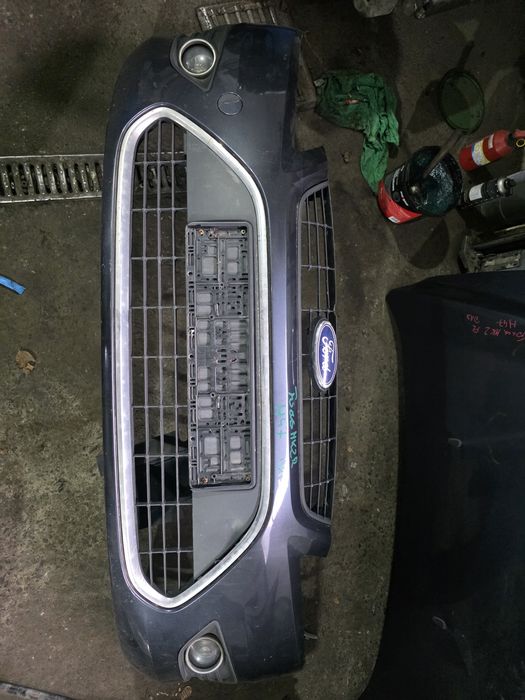 Ford Focus mk2 Zderzak Przód h47