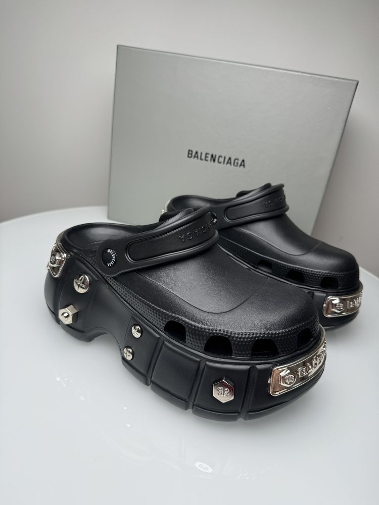 Тапочки crocs balenciaga, жіночі тапочки crocs