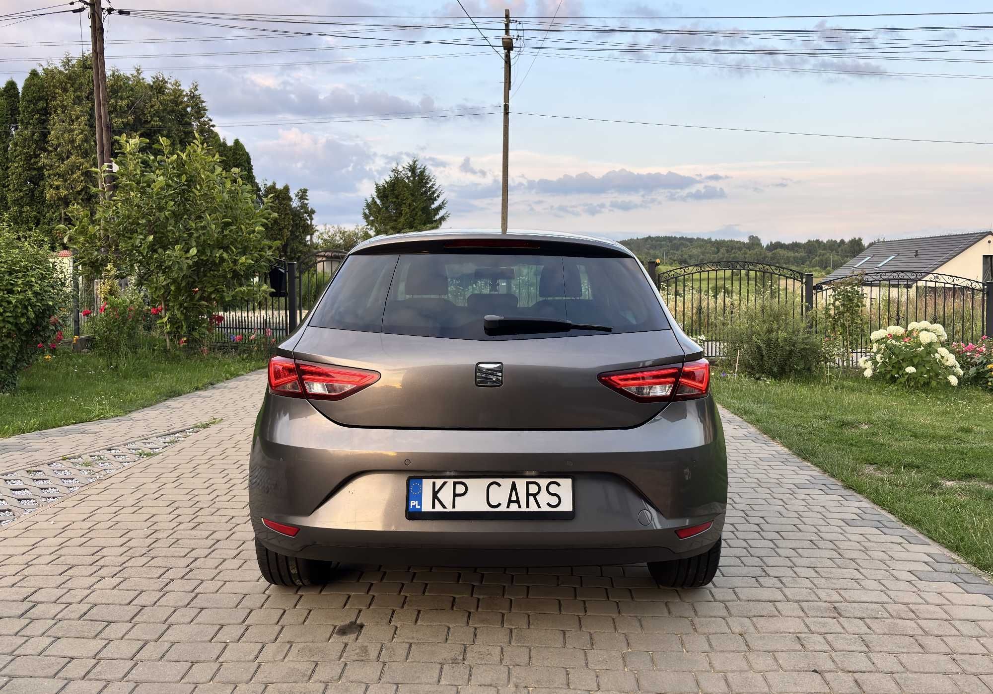 Seat Leon 1.6 TDI 2015/Parktronic/Navi/LED