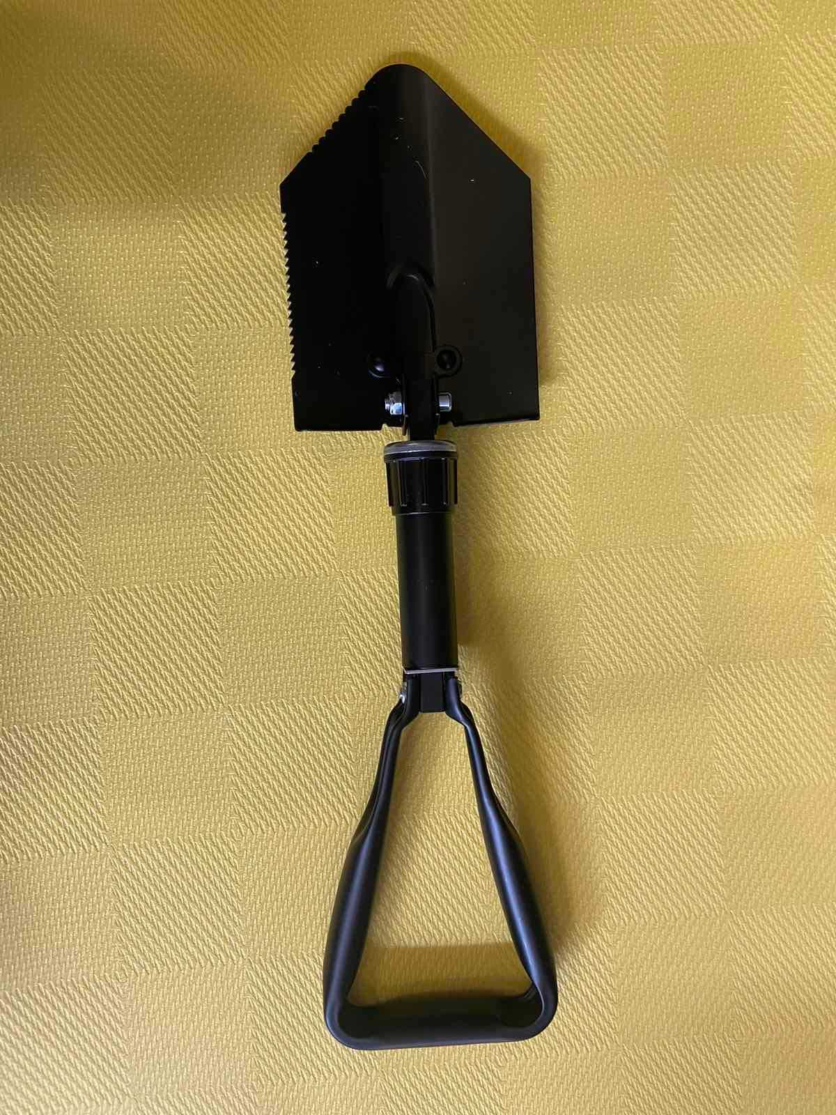 Саперна лопата KOMBAT UK Entrenching Tool