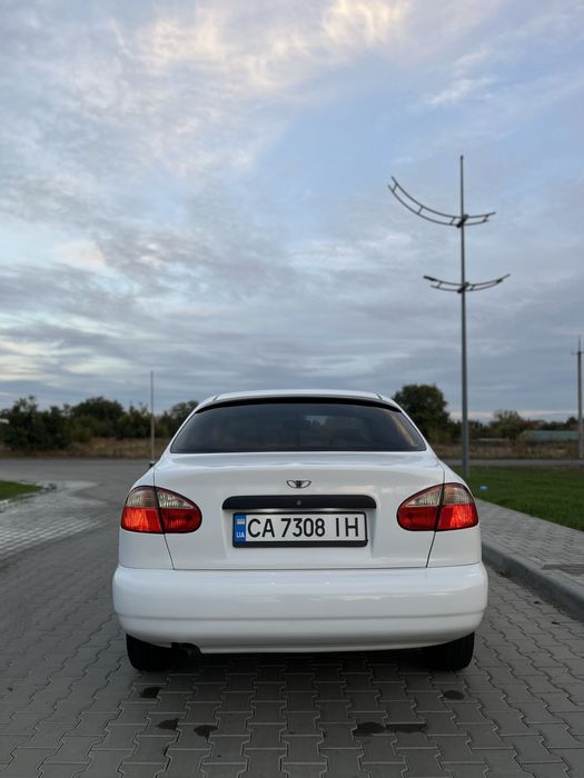 В продажі LANOS 1.5 KOREA