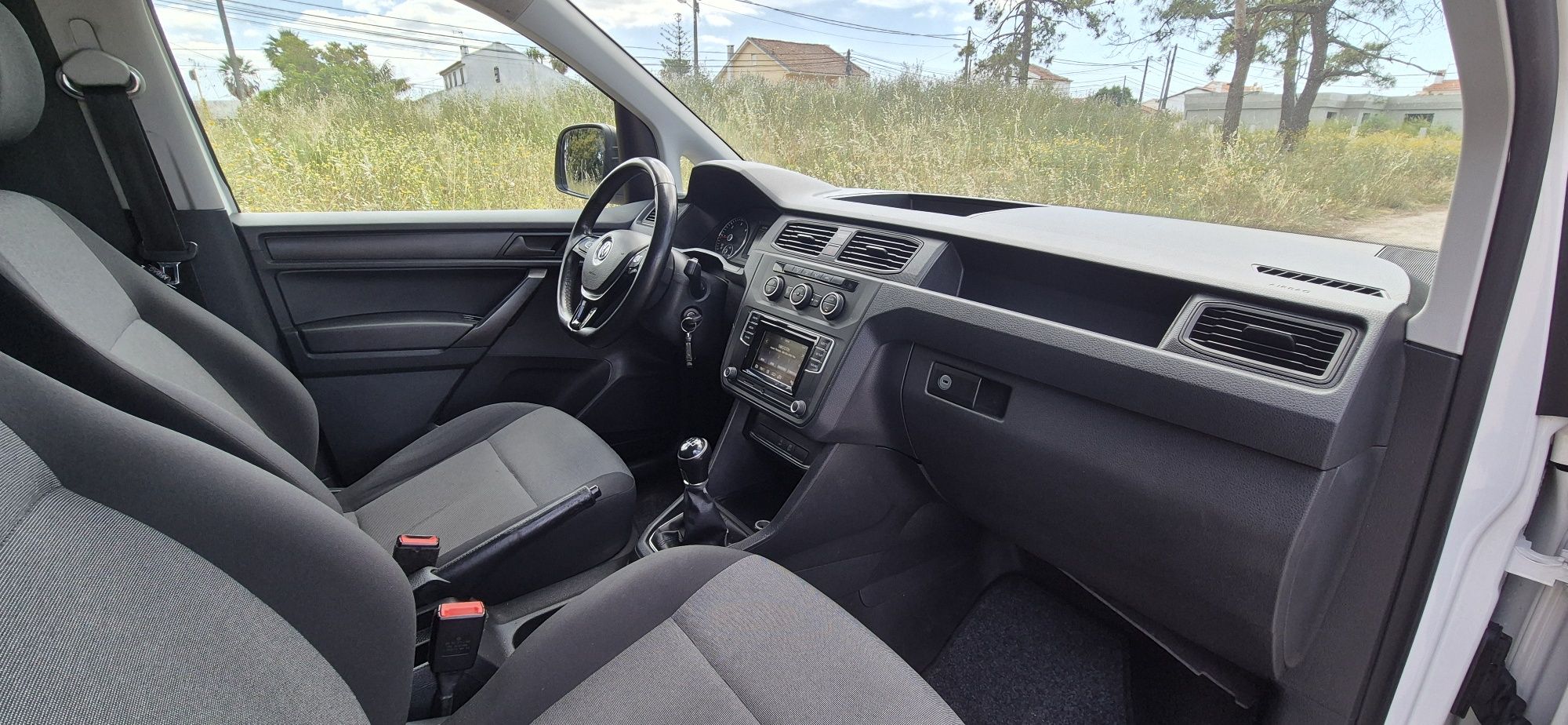 VW Caddy 2.0TDi Comercial NACIONAL de 2019