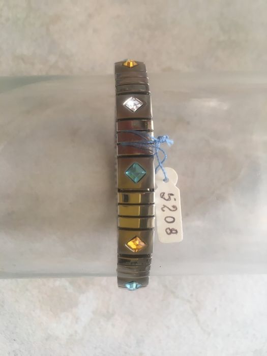 Pulseiras novas (continuacao)