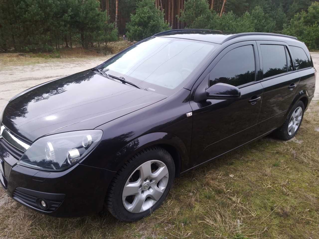 Продам Opel Astra H