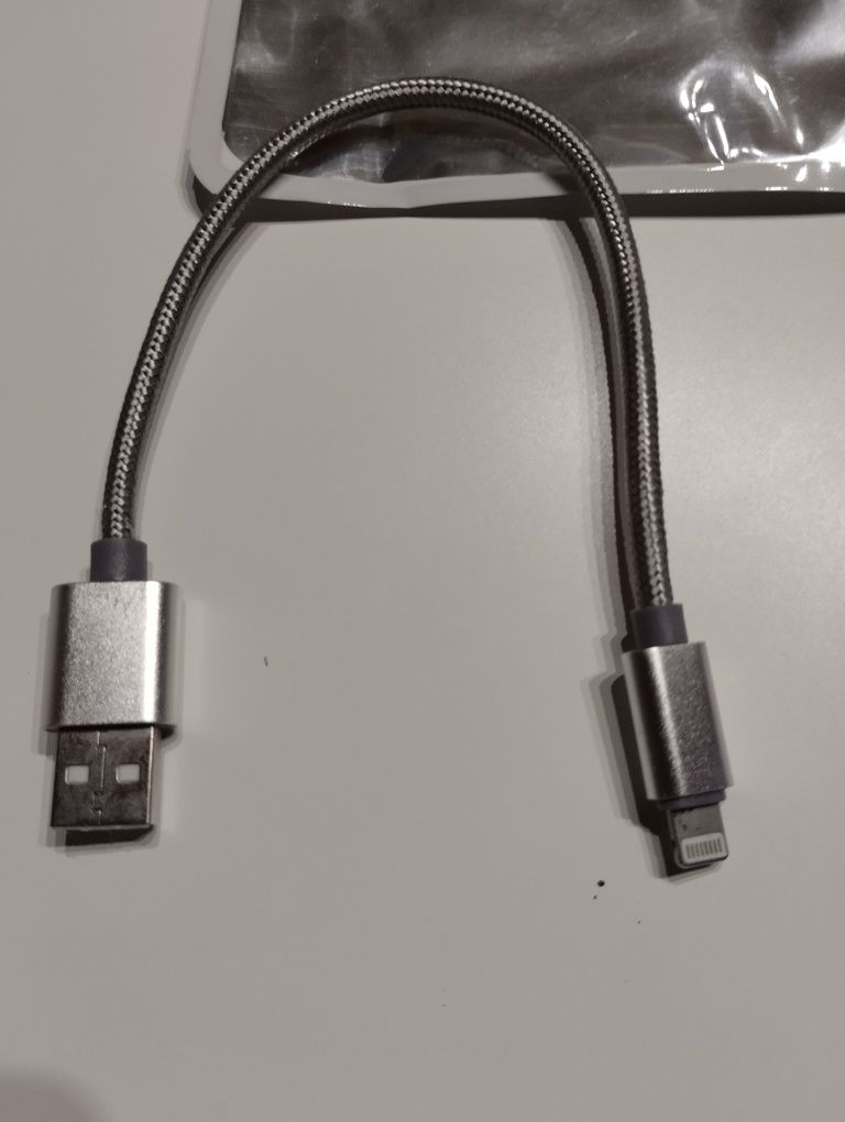 Kabel USB typu lightening 25 cm