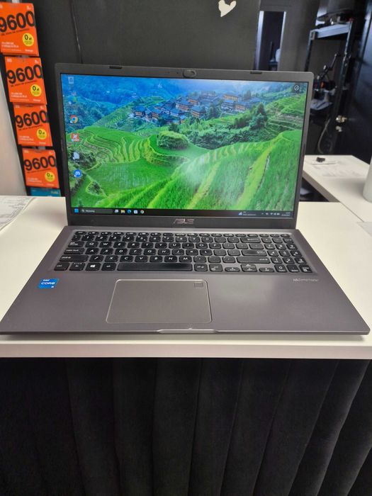 Asus Vivobook X515EA-BQ1445W – i5 / 16 GB RAM / SSD 512 GB
