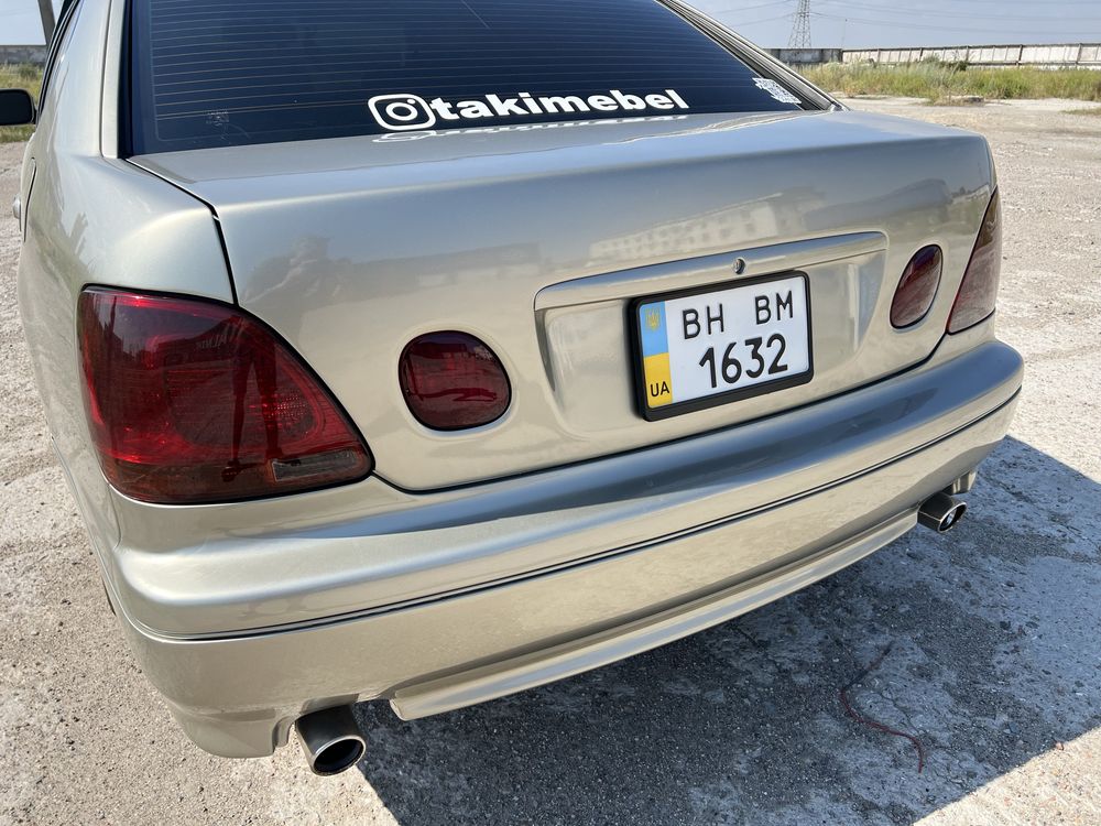 Продам Lexus GS300, 3л, 2JZ, 2001г