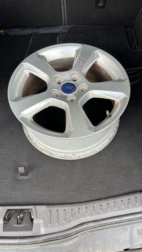 Ford Focus Kombi, 1.wł, Polska
