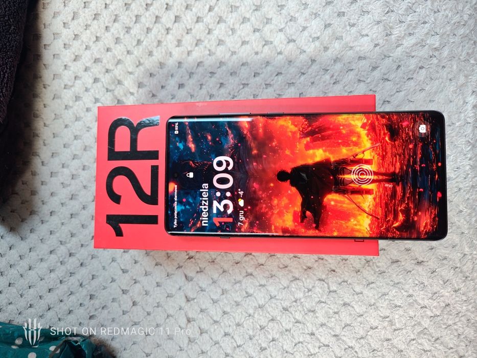 Oneplus 12R 12GB RAM 256 ROM  stan dobry