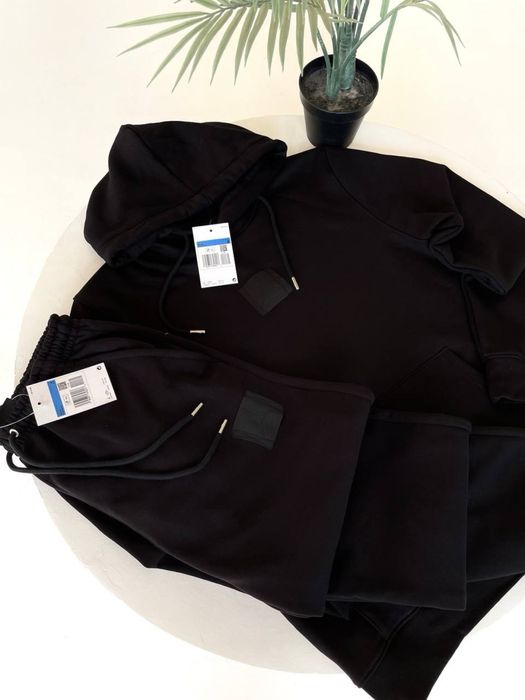 Костюм Jordan оригінал новий з бірками та нашивками С-ХЛ розмір