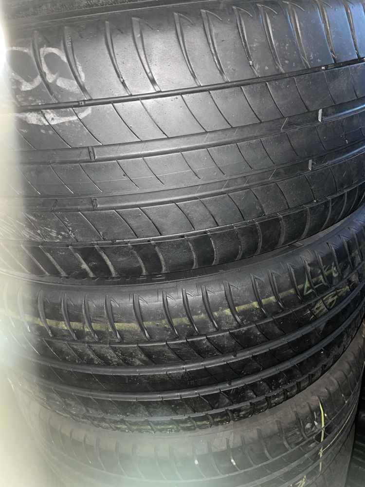 Pneus Michelin 225/45/18