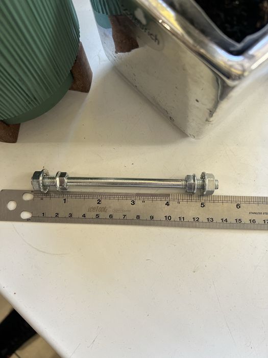 Шпилька с двухсторонней резьбой 135 мм М8