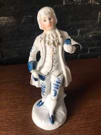 Panicz  porcelanowa figurka kobalt