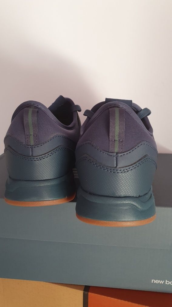 Buty nowe sportowe New Balance rozmiar 42