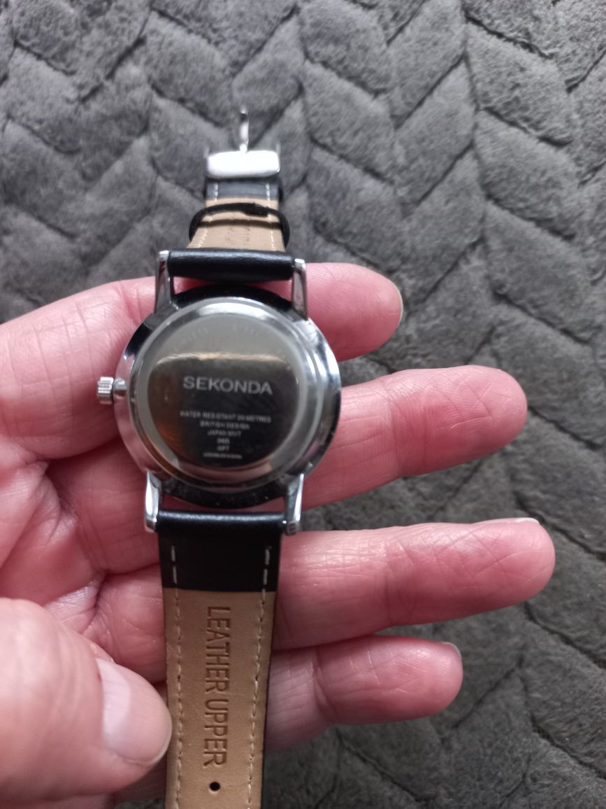 Zegarek firmy Sekonda