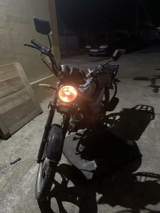 Продам альфу 125 мустанг