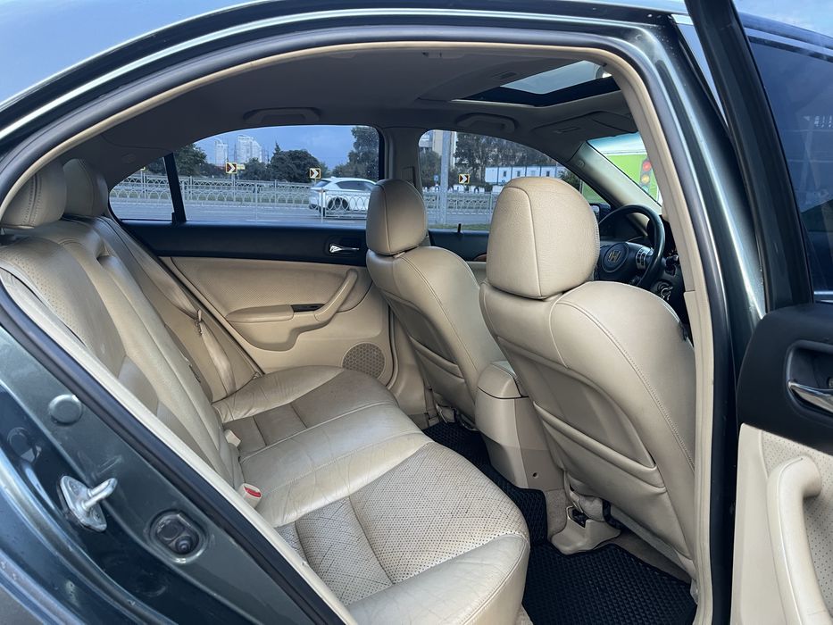 Honda Accord 7 2.4 газ/бенз автомат