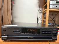 Odtwarzacz CD Technics  SL-PD667