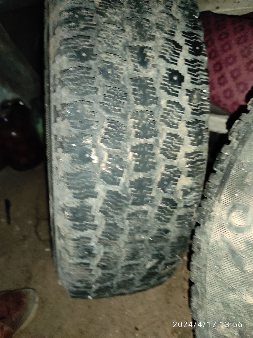 Зимние шины 175/70r13 колеса в сборе, диски