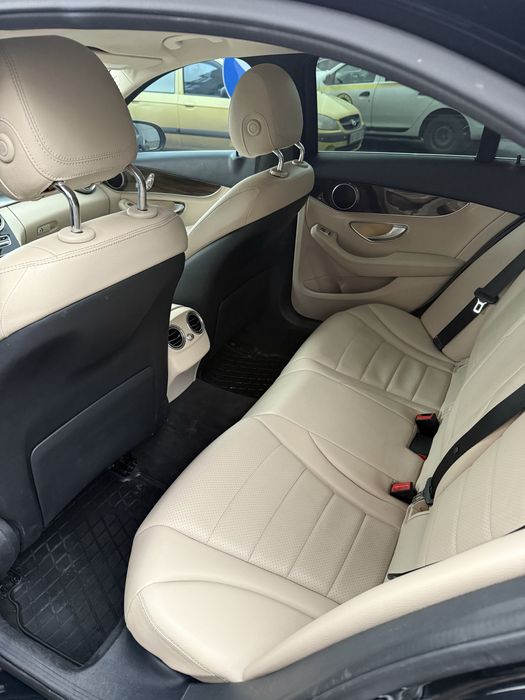 Продам Mercedes-Benz C300 2.0 бенз Не бита и не крашена! Собственник!